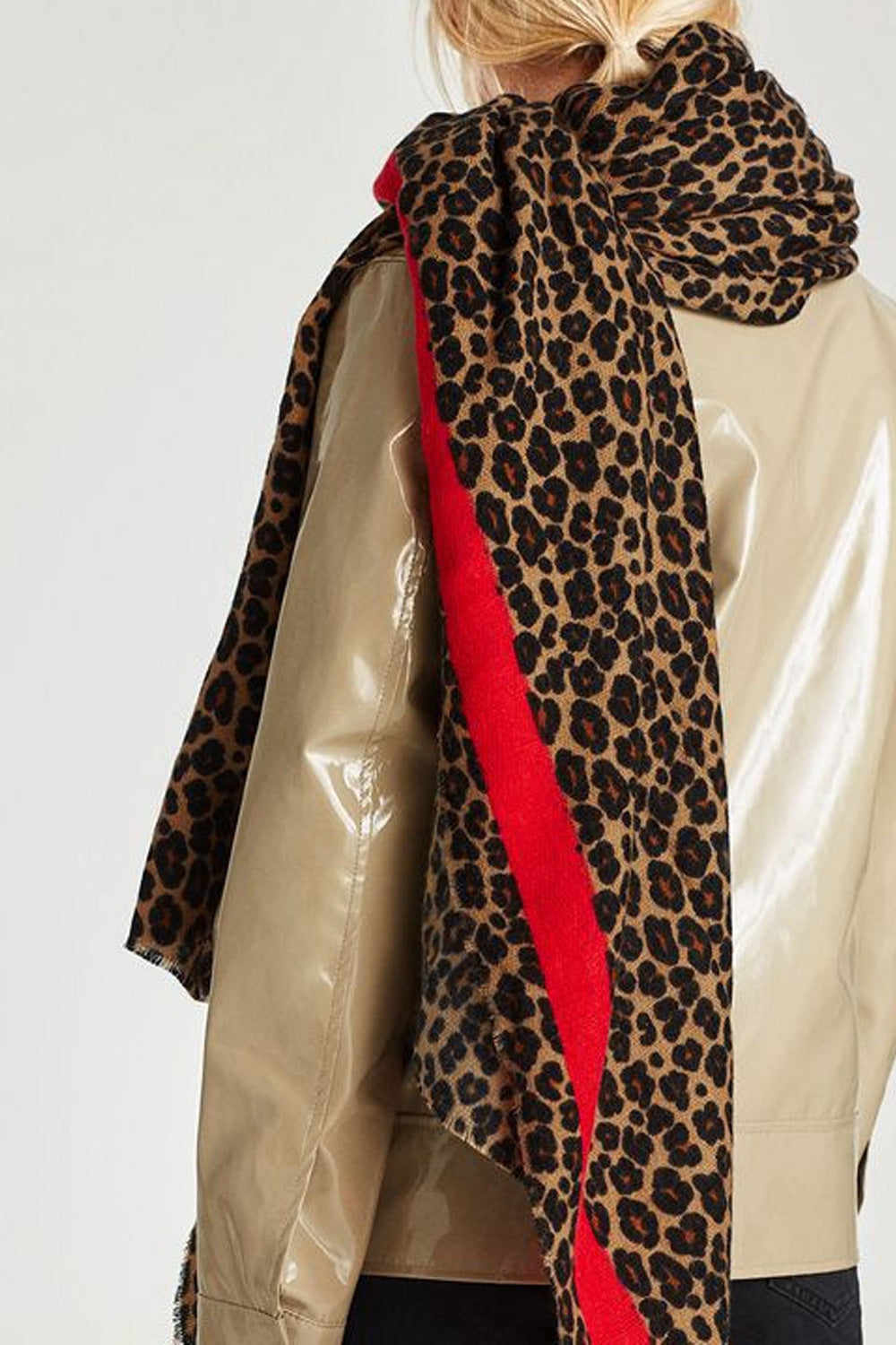Women Fascinating Leopard Printed Cashmere Warm Shawl