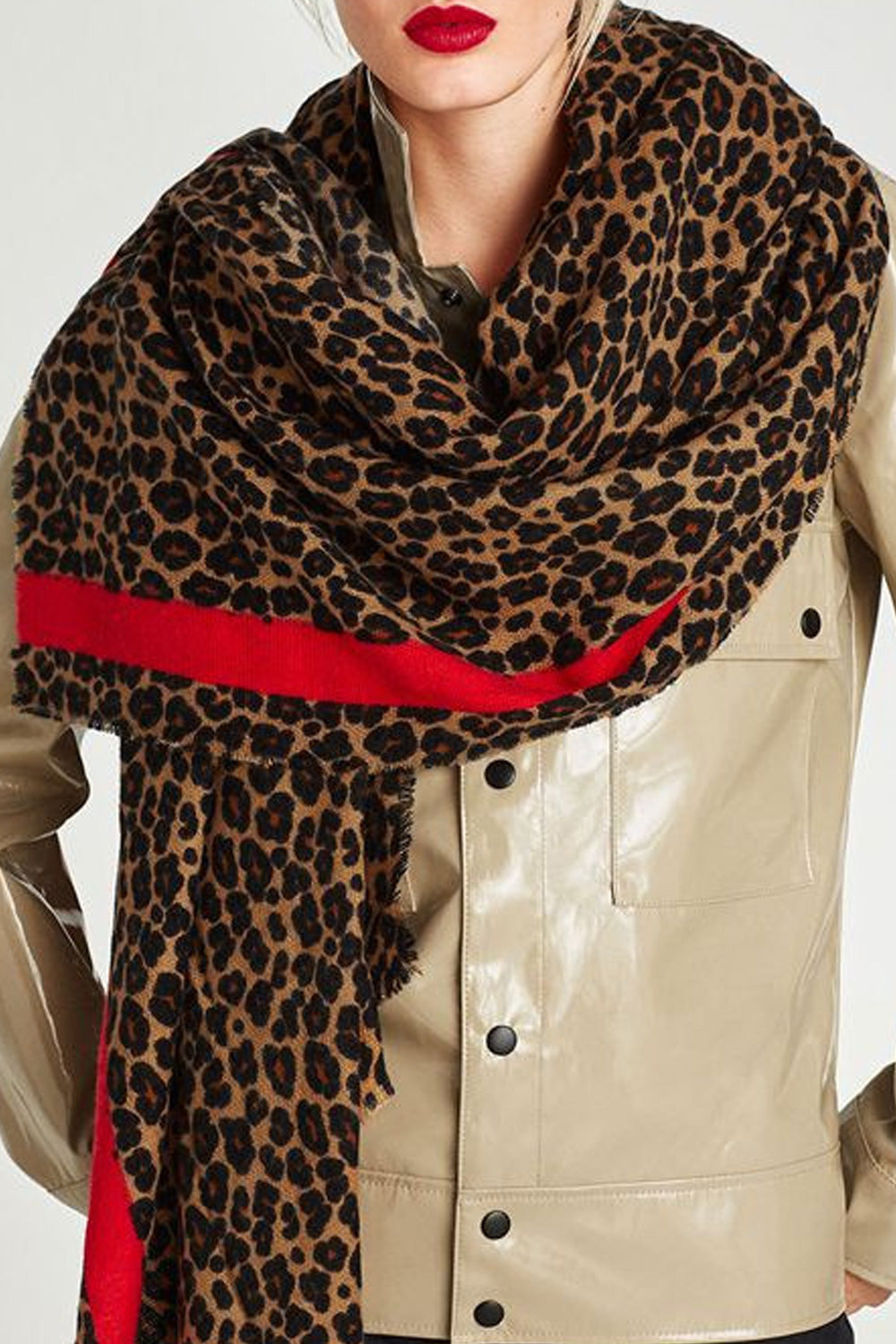 Women Fascinating Leopard Printed Cashmere Warm Shawl