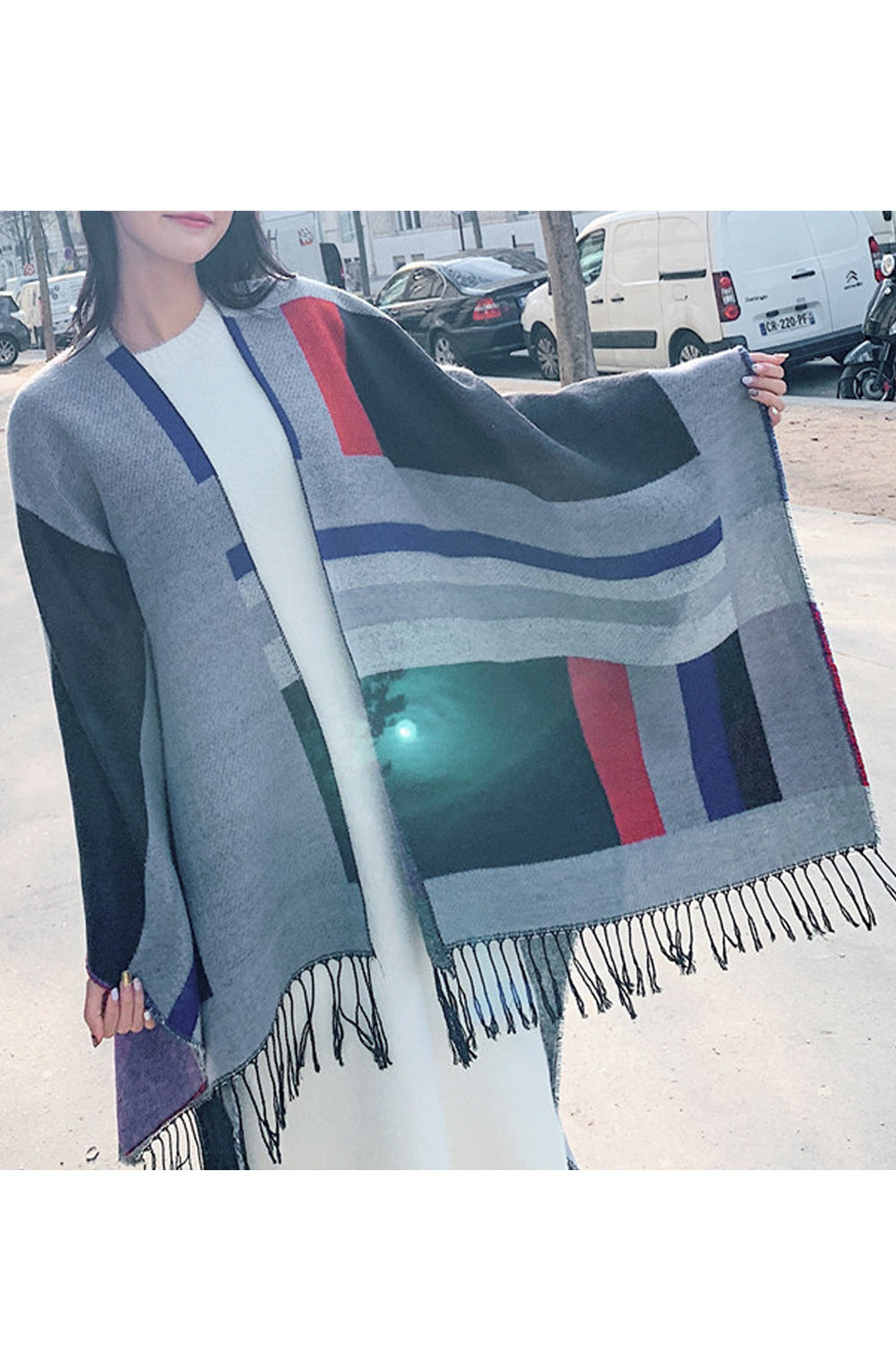 Women Warm Tassel Decorated Printed Pattern Fashionable Shawl