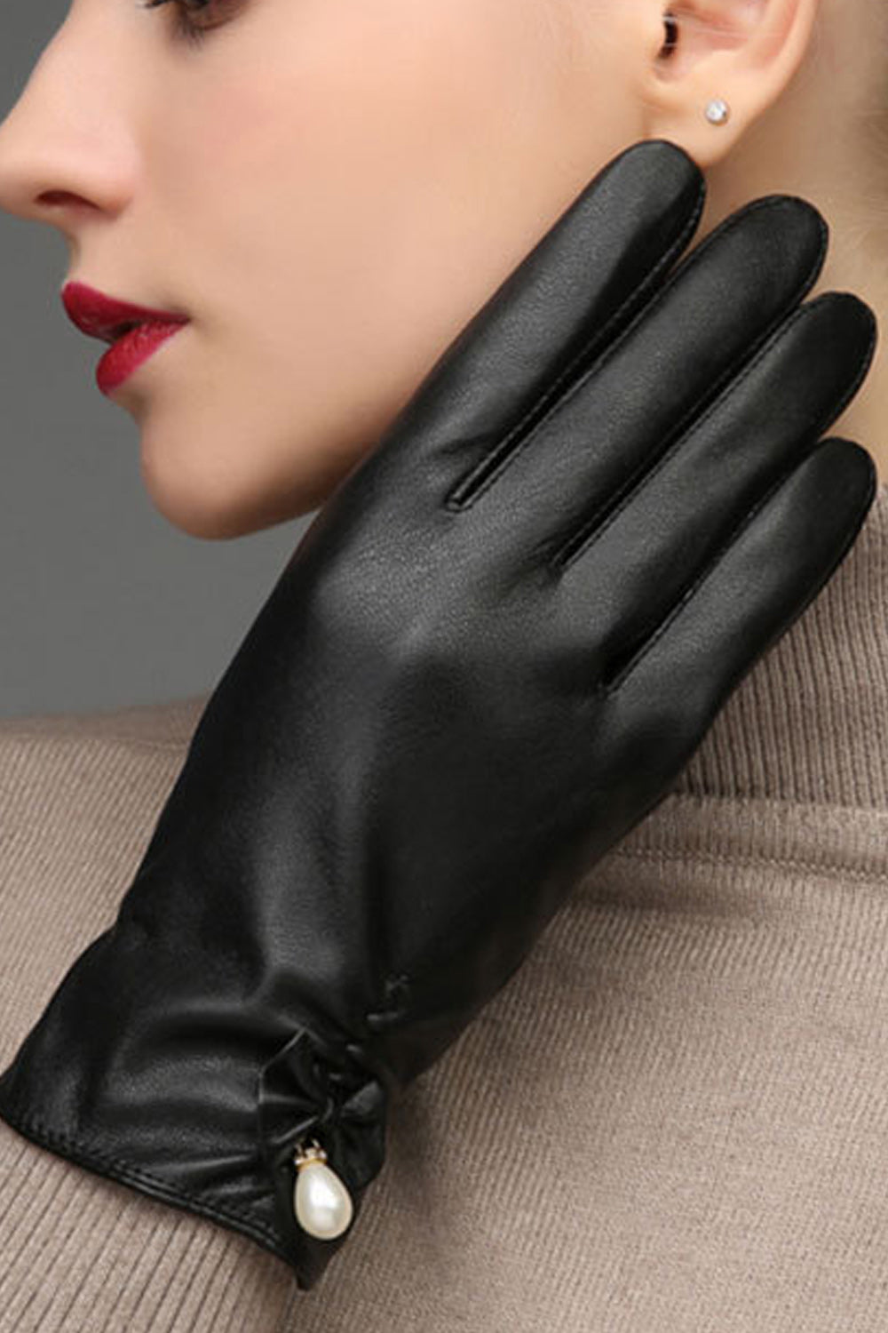 Women Convenient Warm Winter Thick PU Gloves