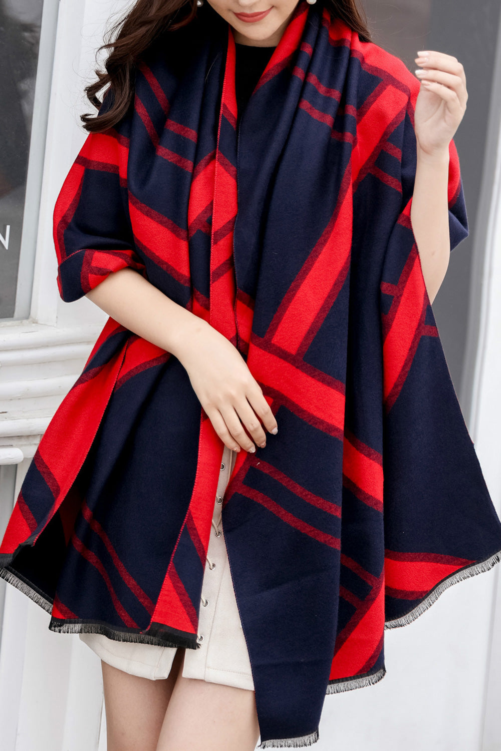 Women Lightweight Thick Plaid Pattern Lovely Styled Shawl