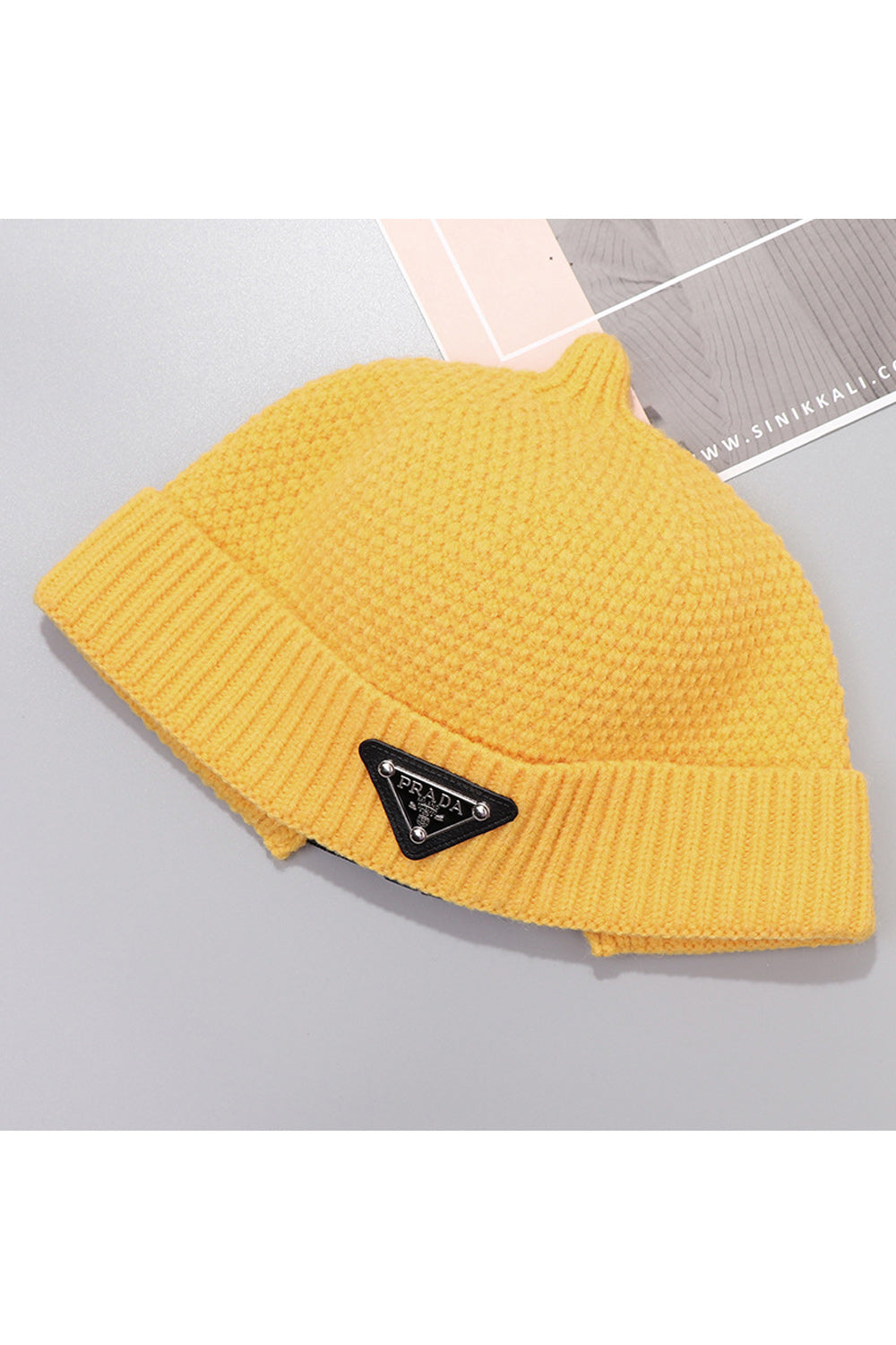Women Autumn Season Solid Colored Thick Casual Knitted Hat