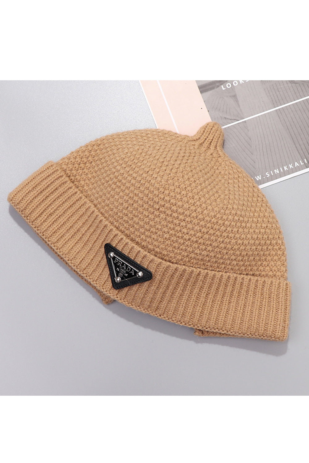 Women Autumn Season Solid Colored Thick Casual Knitted Hat