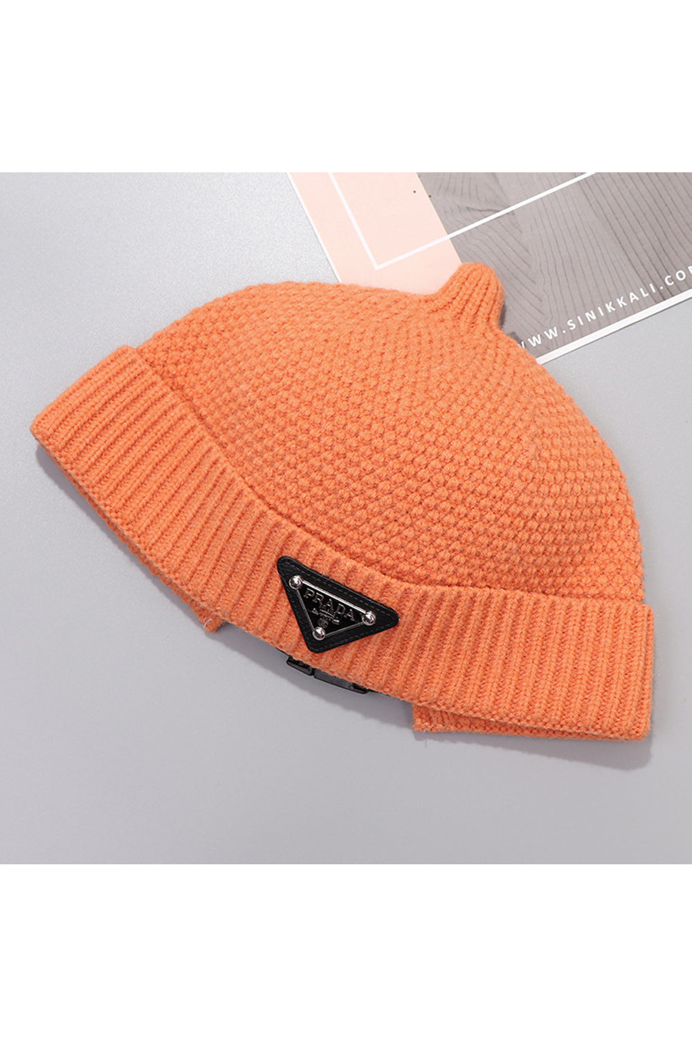 Women Autumn Season Solid Colored Thick Casual Knitted Hat