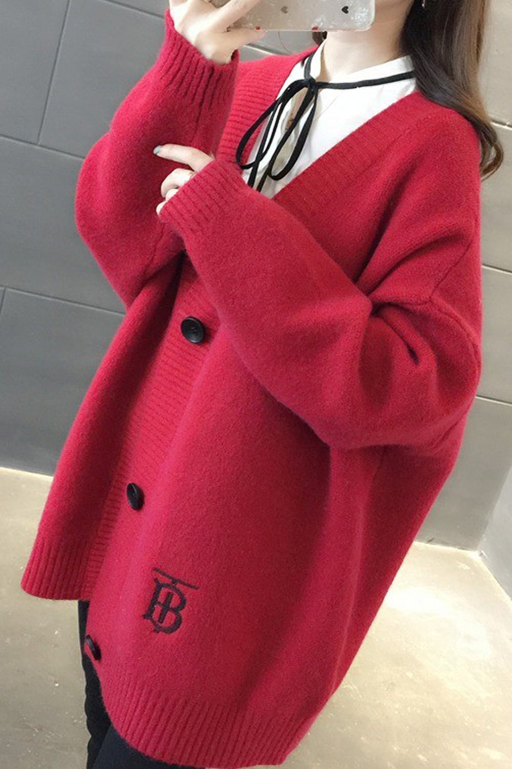 Women Cozy Long Sleeve Winter Season Pretty Cardigan