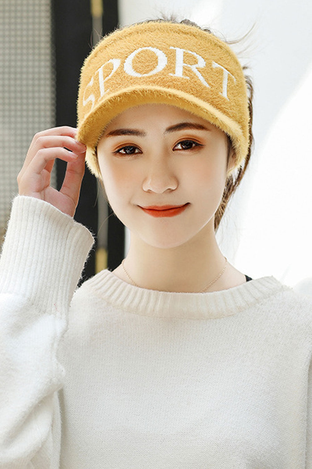 Women Elegant Letter Printed Stylish Ear Protection Beret HatWomen Elegant Letter Printed Stylish Ear Protection Beret Hat