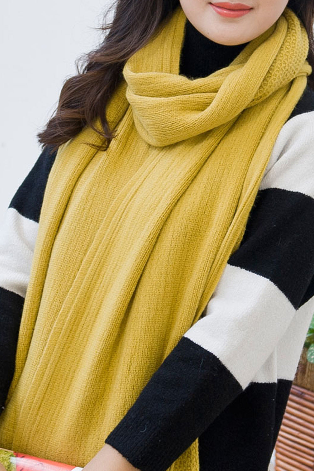 Women Simple Styled Solid Pattern Warm Long Length Cozy Muffler
