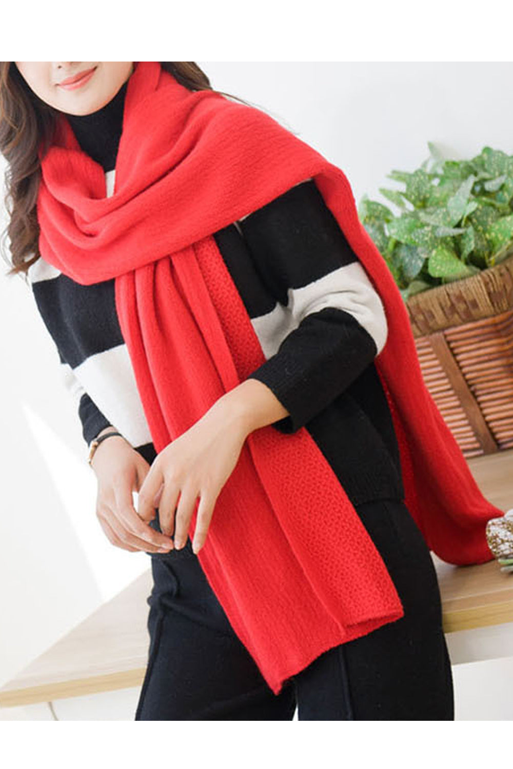 Women Simple Styled Solid Pattern Warm Long Length Cozy Muffler