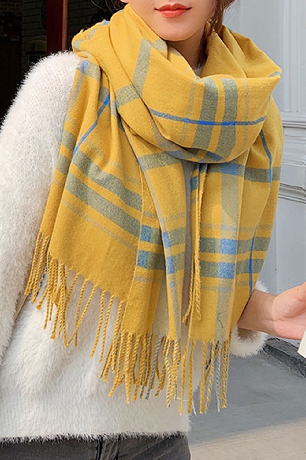 Women Decent Plaid Pattern Cozy Convenient Muffler