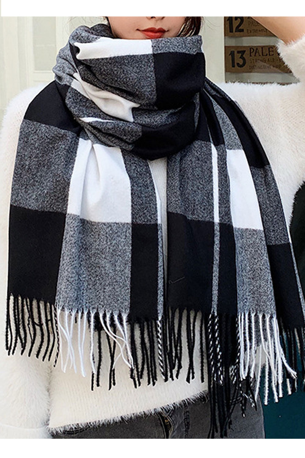 Women Decent Plaid Pattern Cozy Convenient Muffler