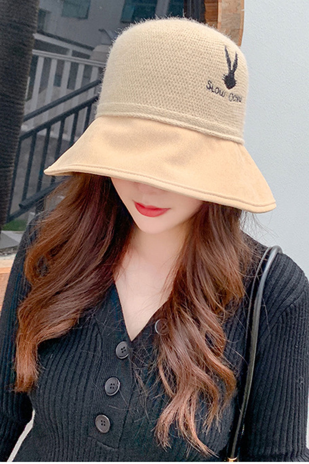 Women Cute Embroidered Pattern Windproof Soft Beret Hat