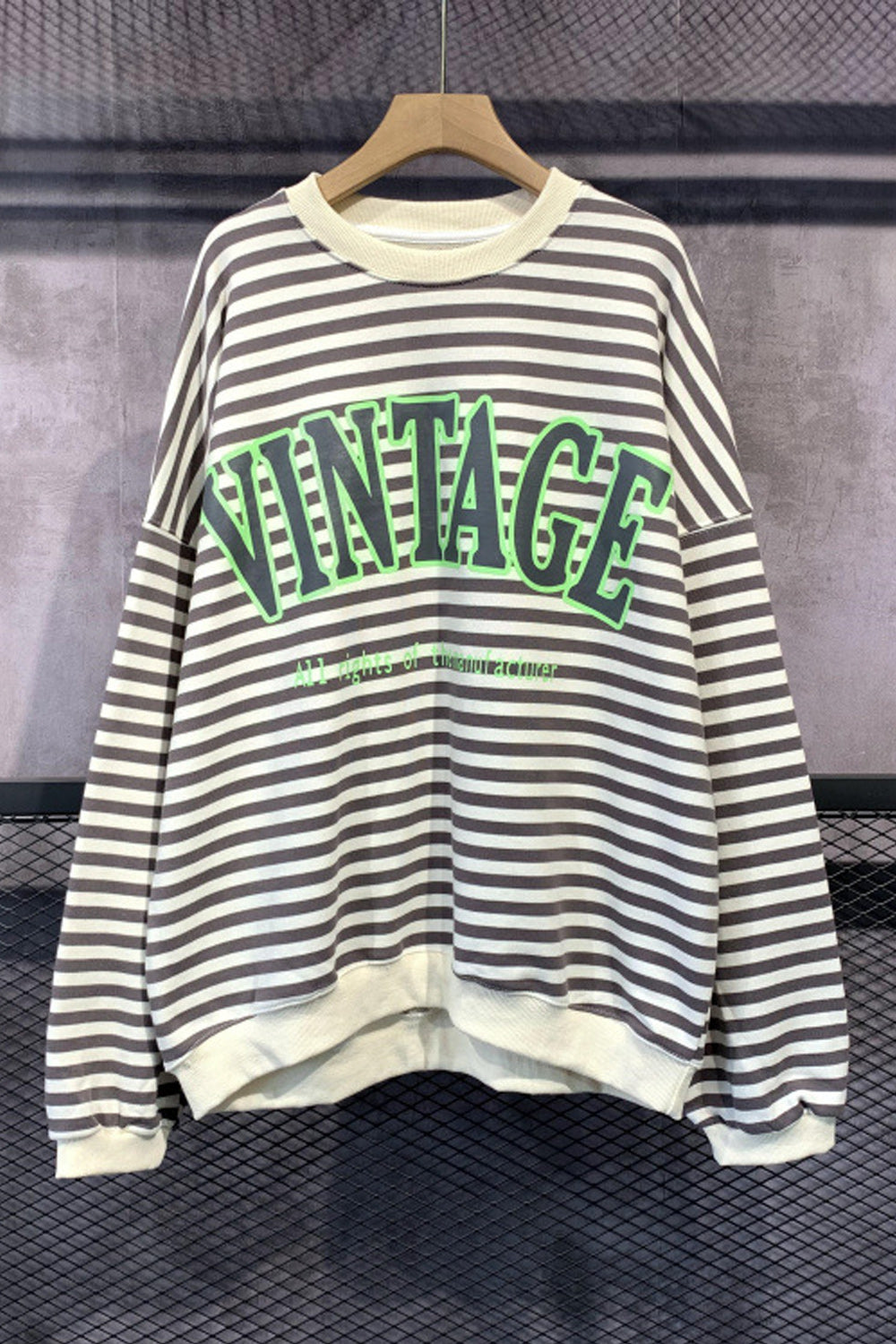 Women Easy Round Neck Breathable Loose Styled Cozy Sweatshirt