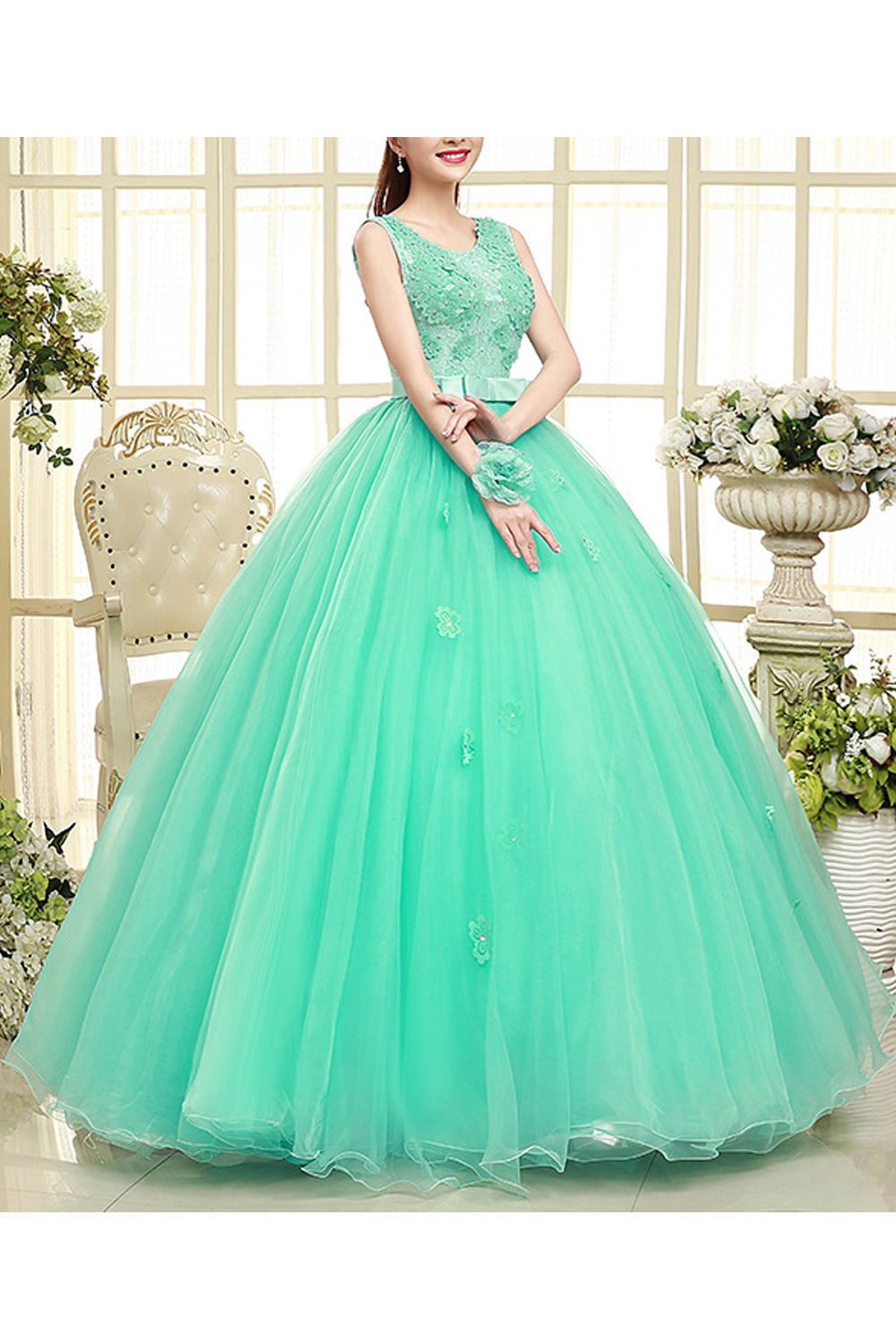 Women Sleeveless Round Neck Long Ball Gown Solid Pattern Wedding Dress