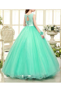 Women Sleeveless Round Neck Long Ball Gown Solid Pattern Wedding Dress