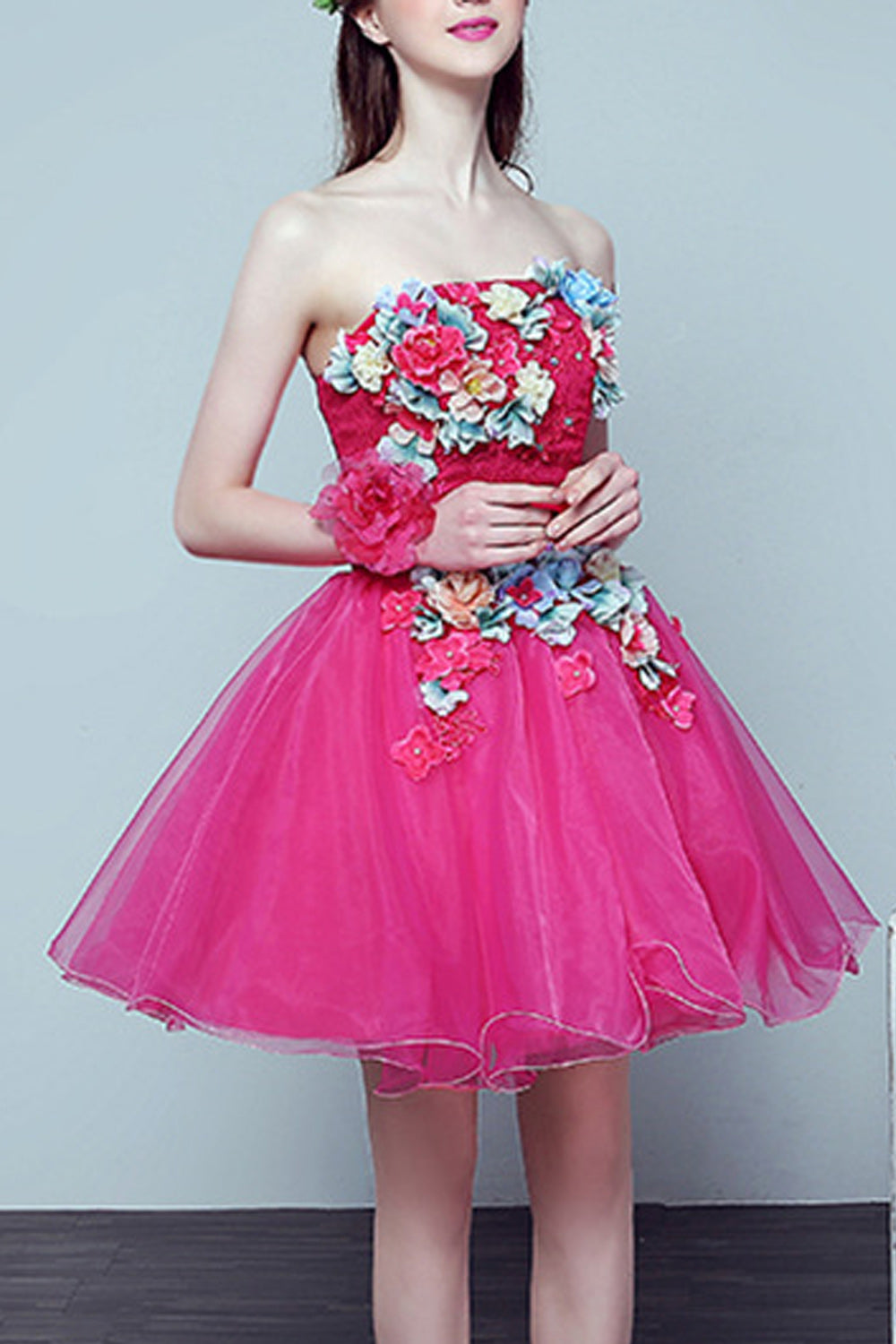 Women Pretty Flower Decorated Short Thin Skirt Evening Dress