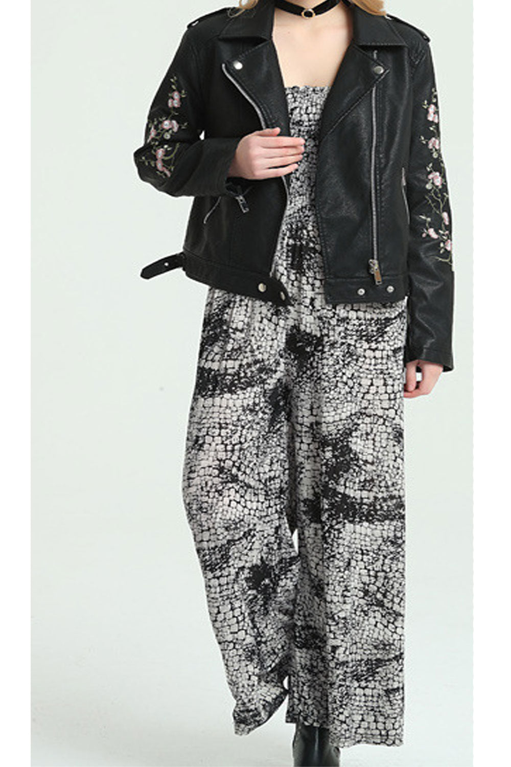 Women Cute Flower Embroidered Long Sleeve Collar Neck PU Leather Jacket