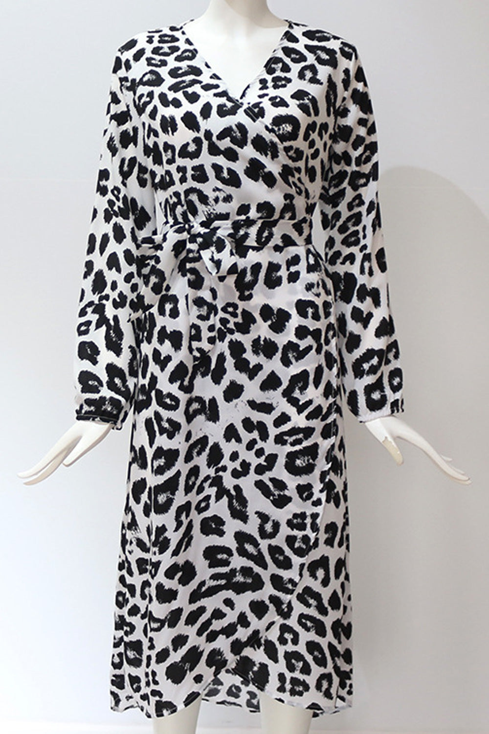 Women Amazing Leopard Printed V-Neck Long Sleeve Slit Hem Mid Length Party Dress