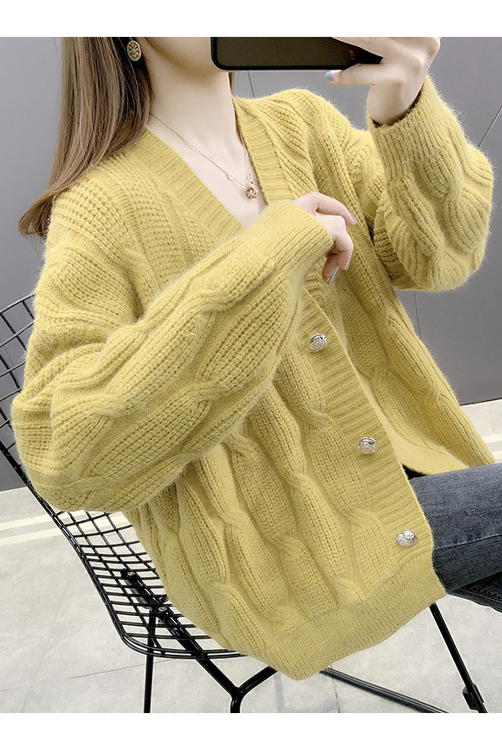 Women Stylish Button Closure Long Sleeve Solid Pattern Casual Cardigan