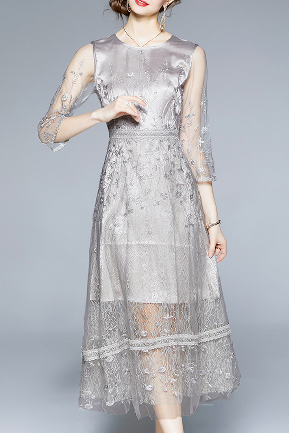 Women Breathable Half Sleeve Lace Pattern Long Length Round Neck Pretty Dress