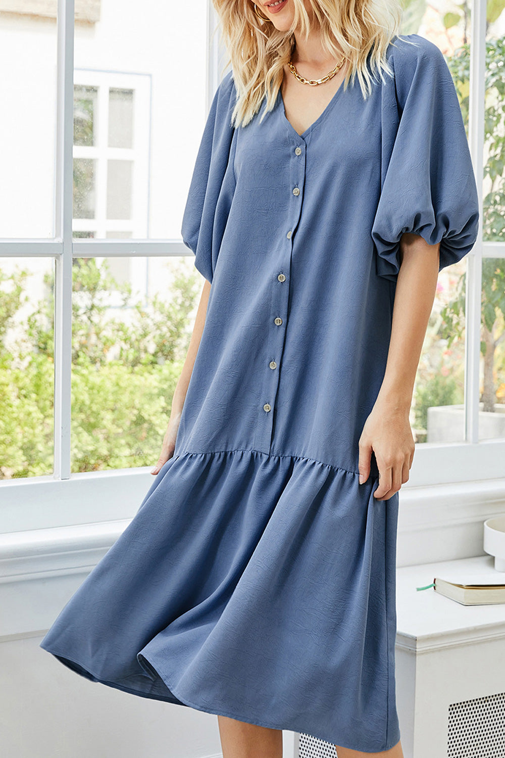 Women Alluring Pleated Hem V-Neck Half Sleeve Mid Length Solid Colored Dress