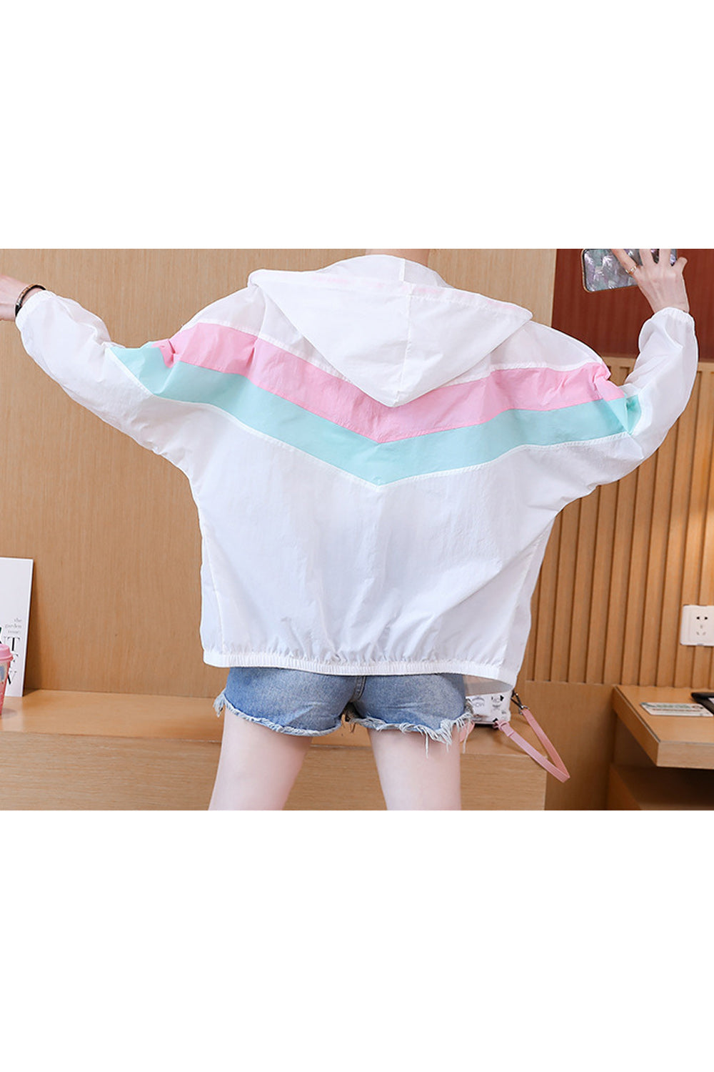 Women Striped Pattern Breathable Lightweight Soft Hooded Neck Wonderful Casual Jacket