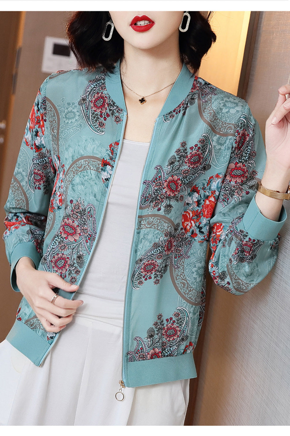 Women Pretty Floral Printed Round Neck Ribbed Hem Casual Jacket
