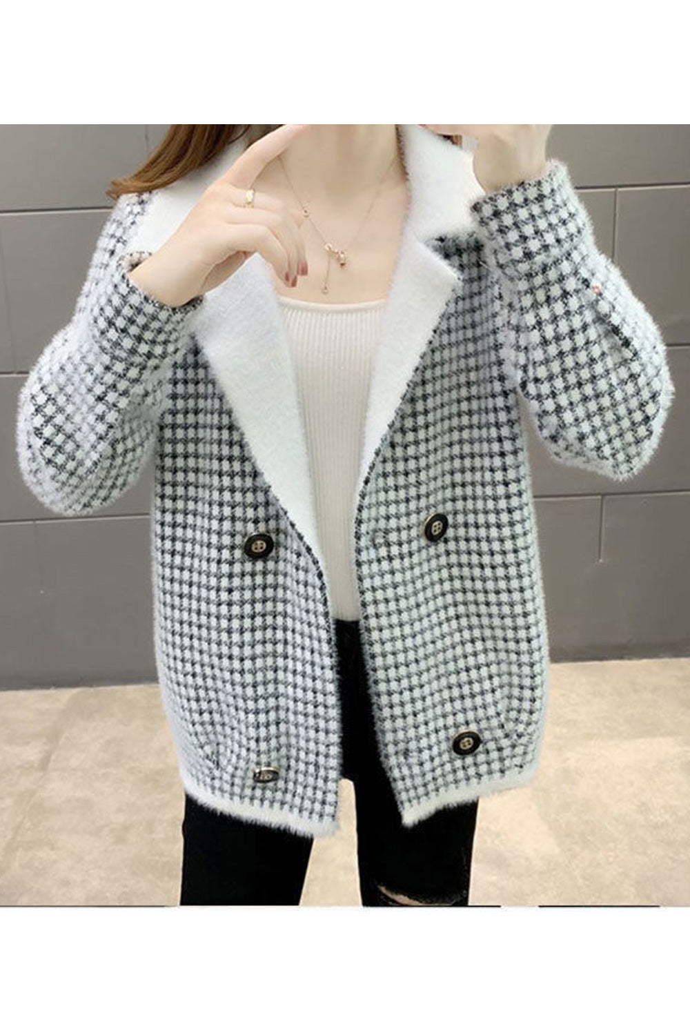 Women Breathable Thick Long Sleeve Decent Solid Colored Round Neck Convenient Warm Cardigan