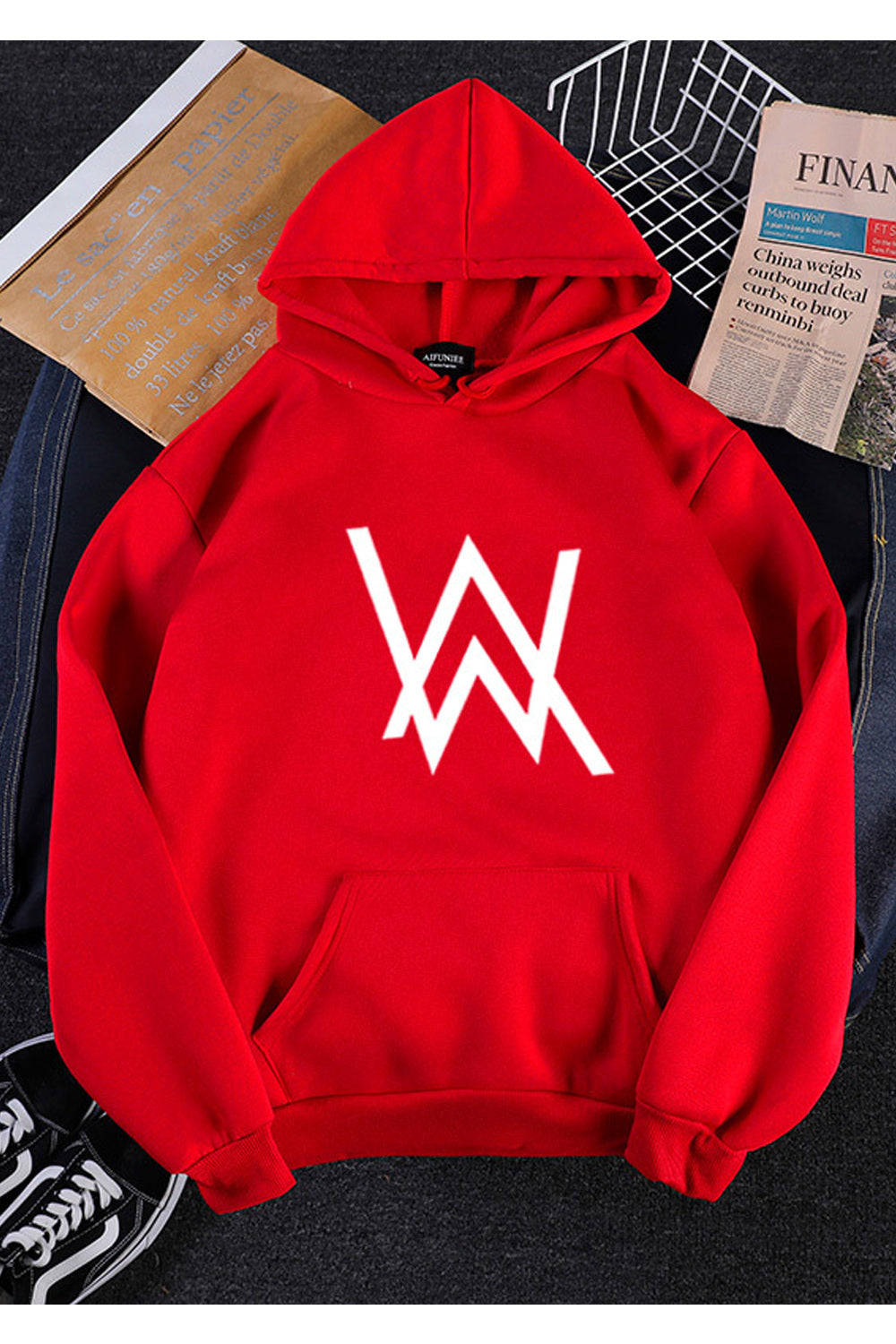 Women Fashionable Thick & Warm Long Sleeve Hooded Neck Printed Pattern Pocket Styled Hoodie