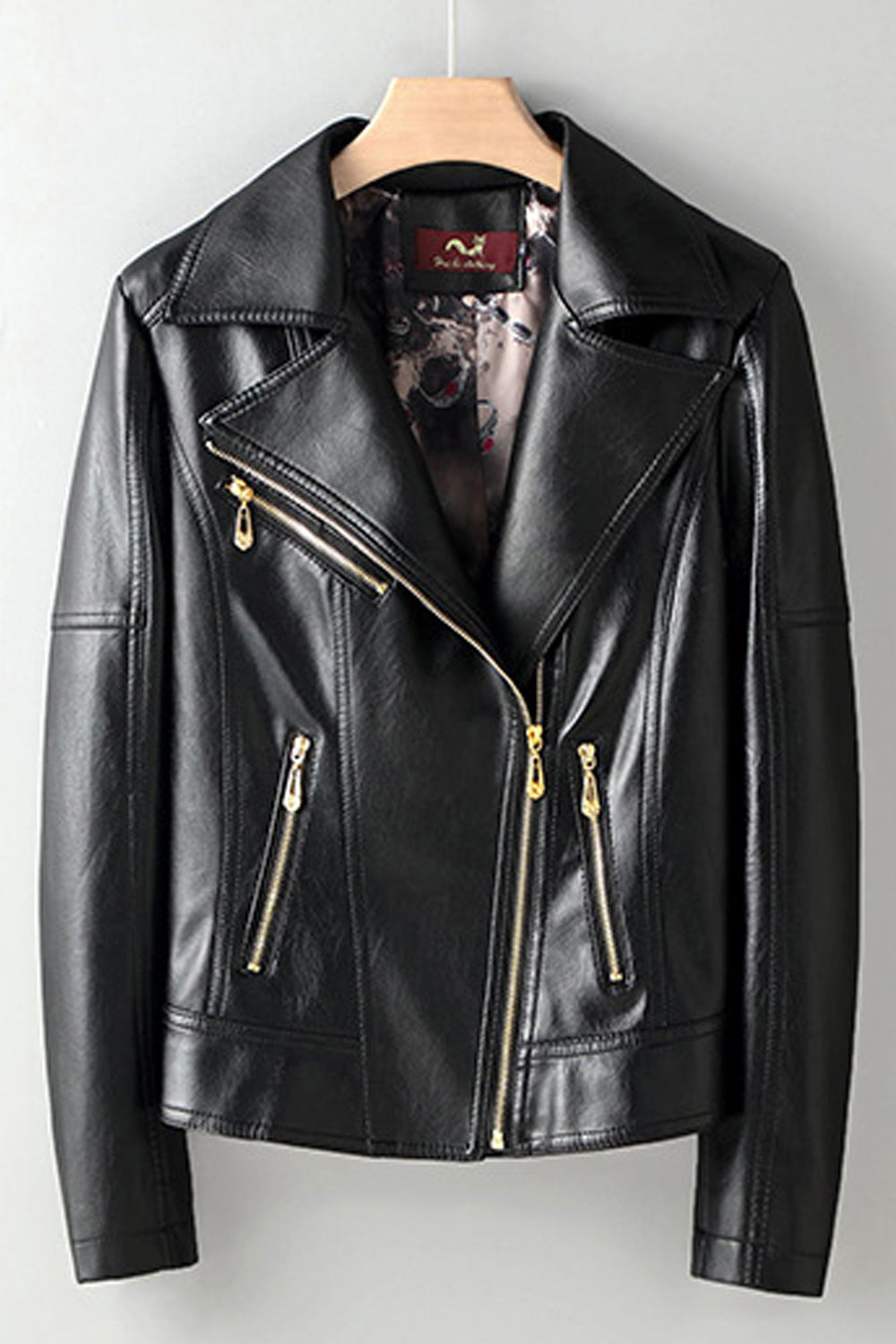 Women Fascinating Collar Neck Relaxing Long Sleeve Zipper Closure Thick PU Leather Jacket