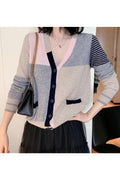 Women Magnificent Plaid Pattern Long Sleeve Button Closure V-Neck Lovely Thick Cardigan