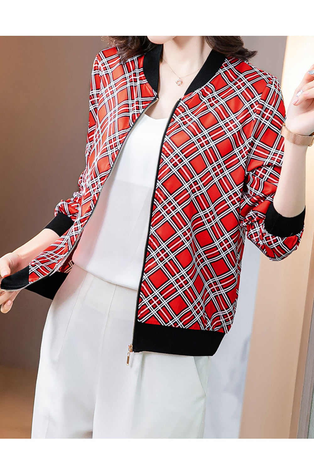 Women Amazing Stand Up Collar Printed Pattern Zipper Closure Comfortable Long Sleeve Casual Jacket