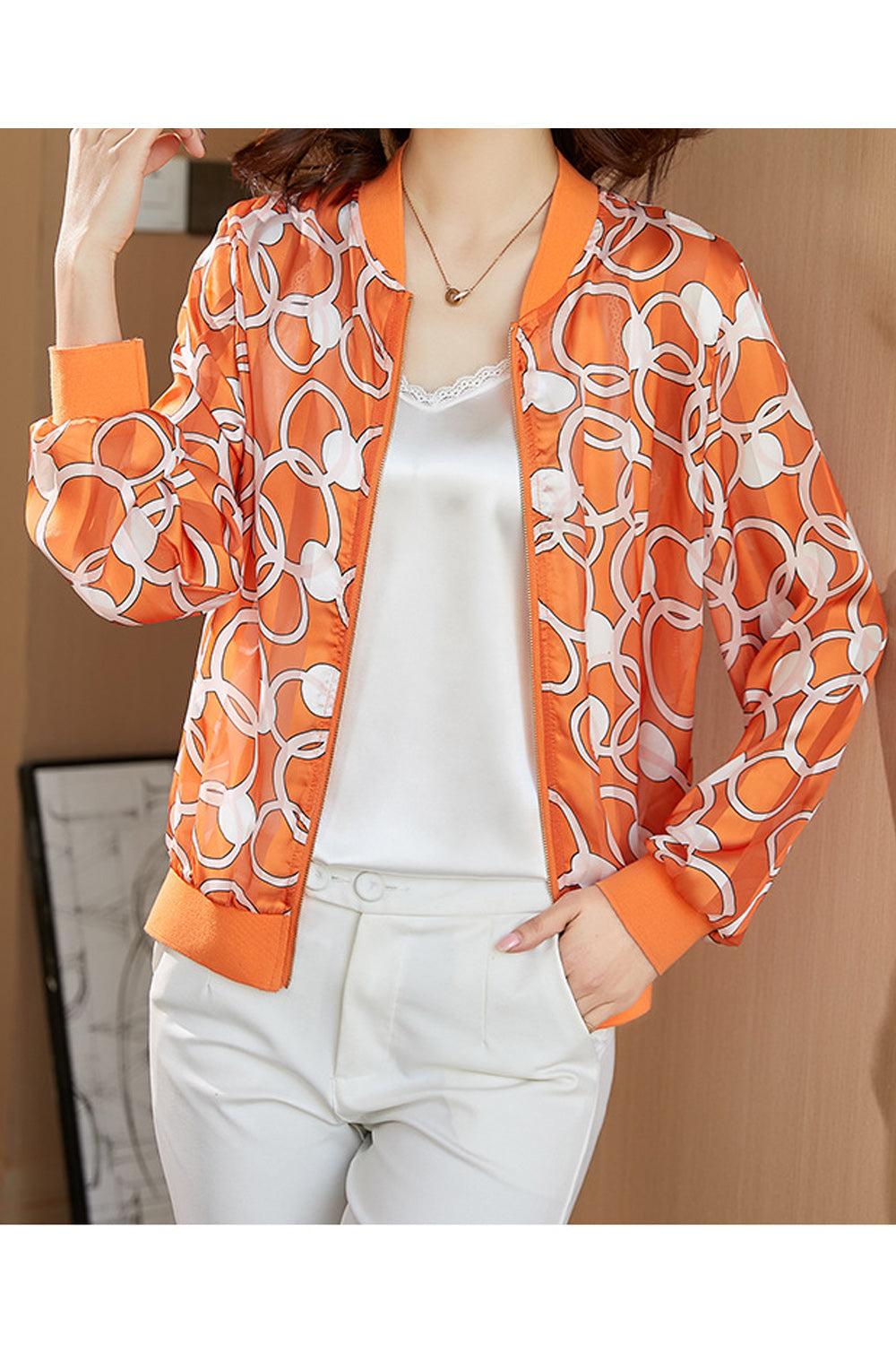 Women Fabulous Long Sleeve Printed Pattern V-Neck Zipper Closure Casual Jacket