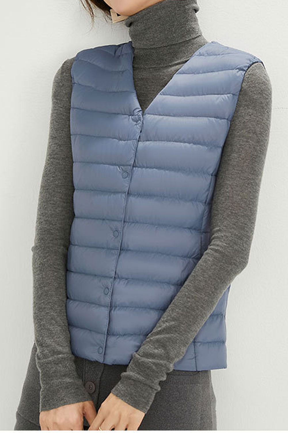 Women Lightweight Solid Colored Easy Round Neck Sleeveless Button Closure Warm Winter Padded Vest