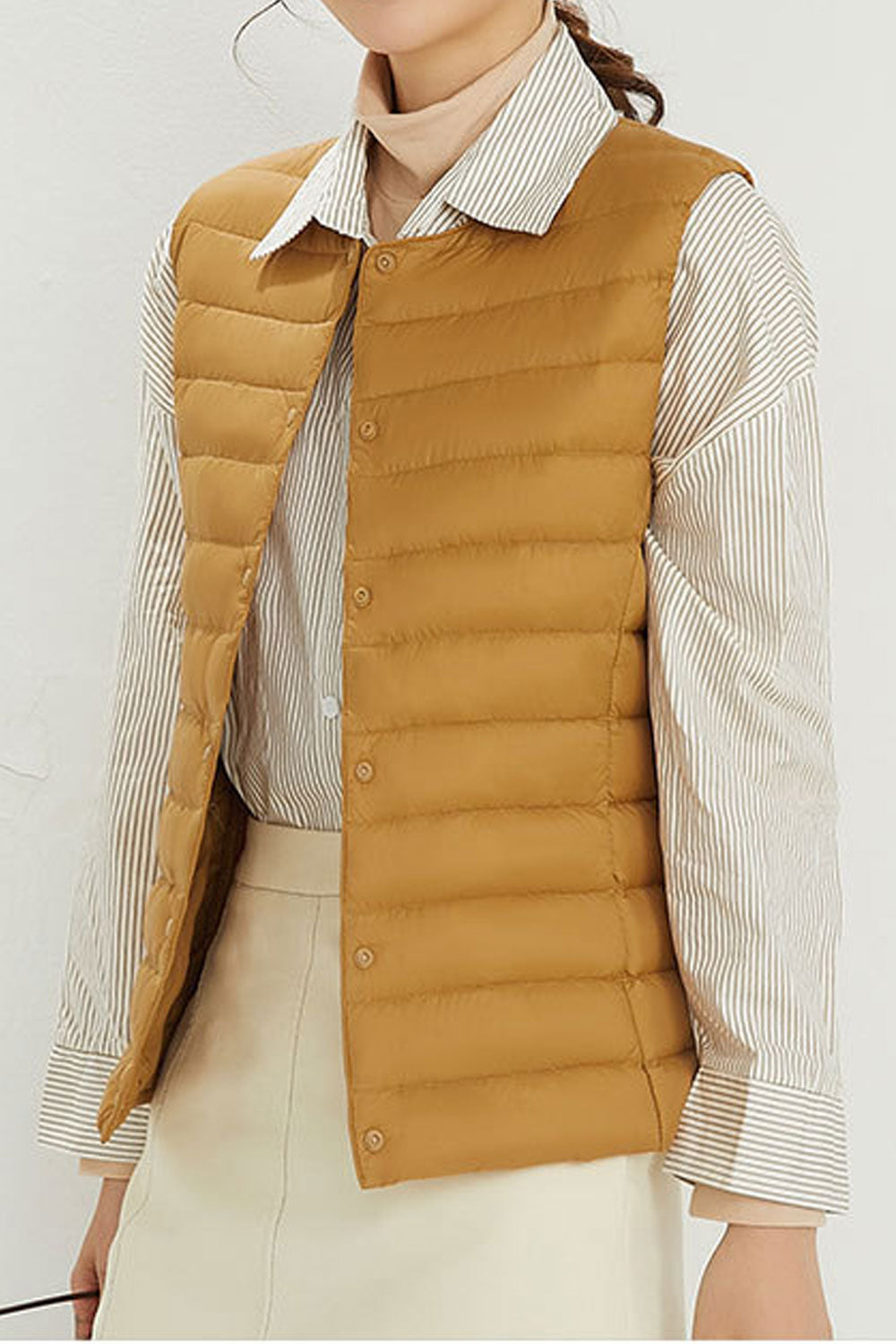 Women Lightweight Solid Colored Easy Round Neck Sleeveless Button Closure Warm Winter Padded Vest