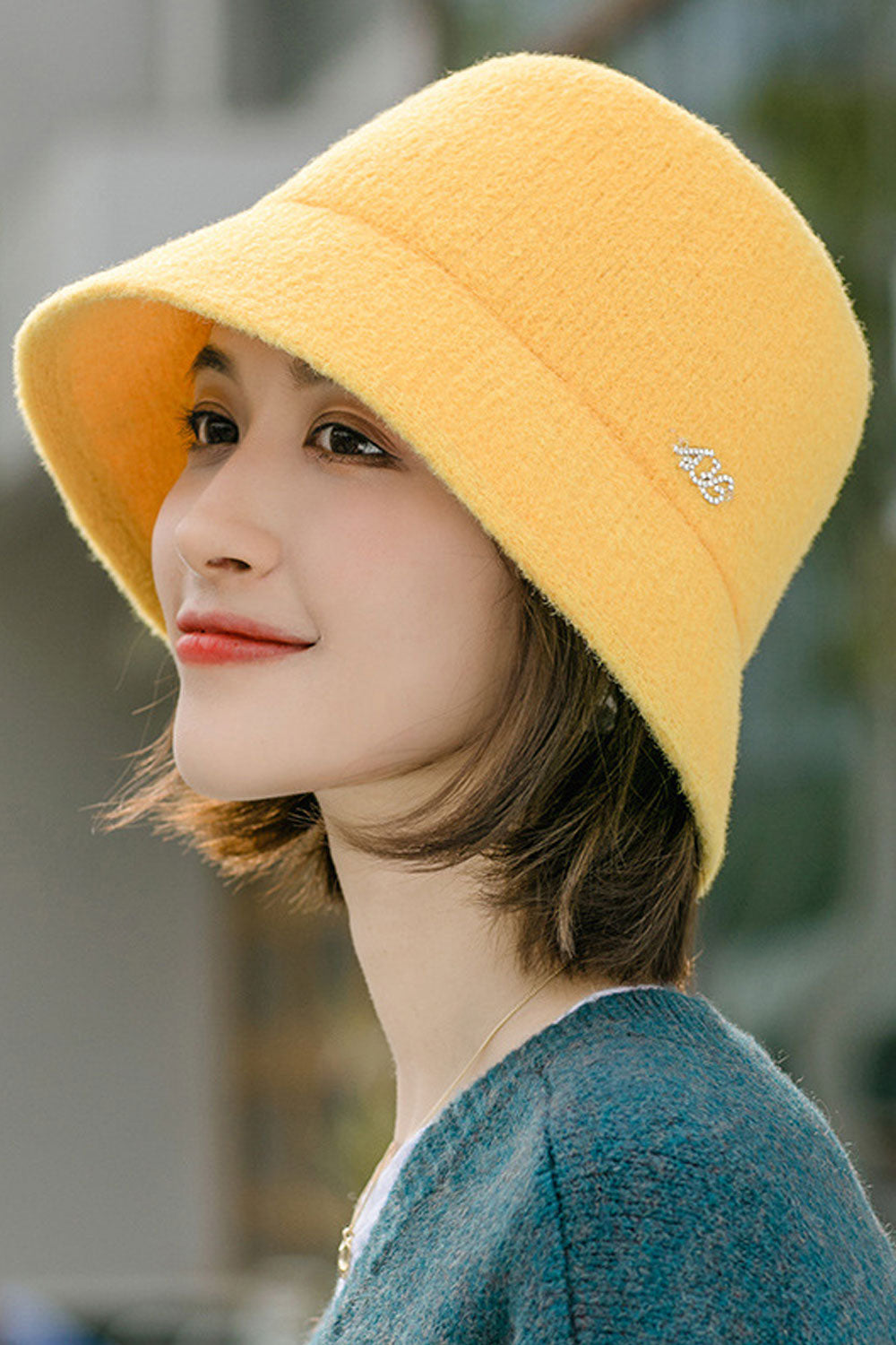 Women Magnificent Ear Protection Solid Pattern Beret Hat