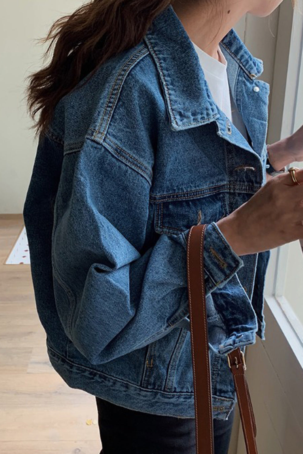 Women Button Down Modern Long Sleeve Collar Neck Fantastic Solid Colored Denim Jacket