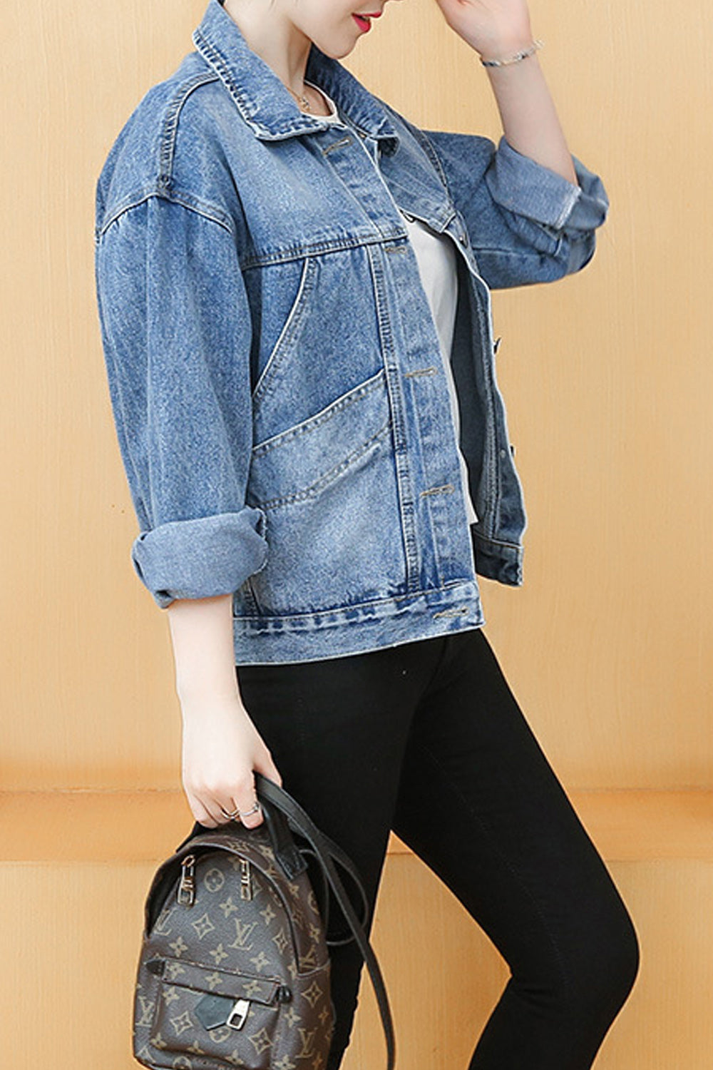 Women Wonderful Stand Collar Modern Long Sleeve Pocket Styling Denim Jeans