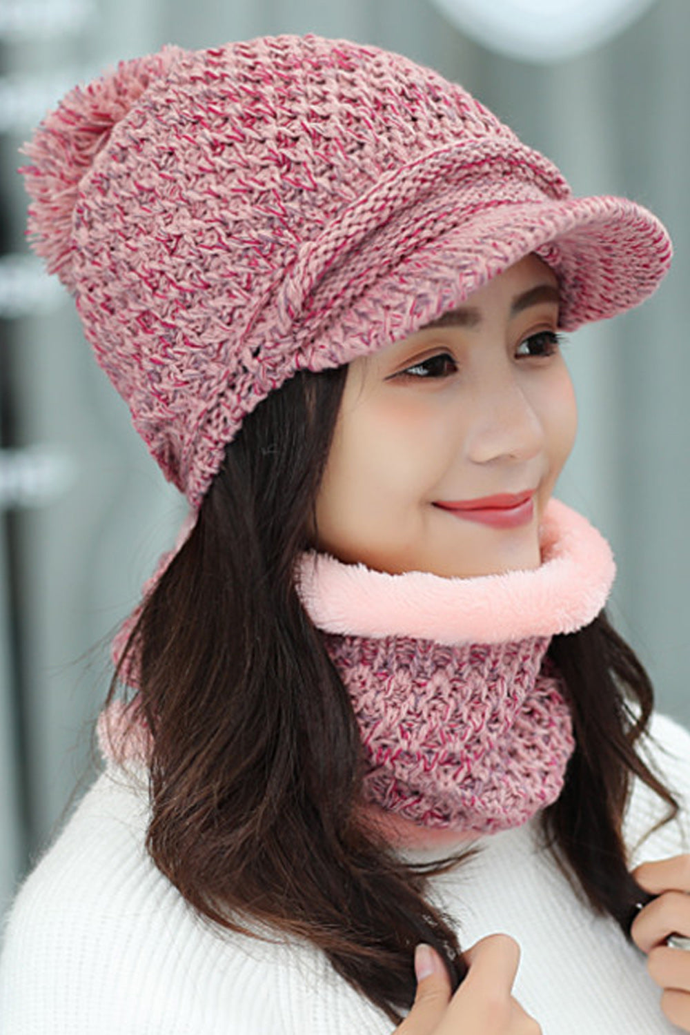 Women Solid Colored Beautiful Thick Magnificent Knitted Hat