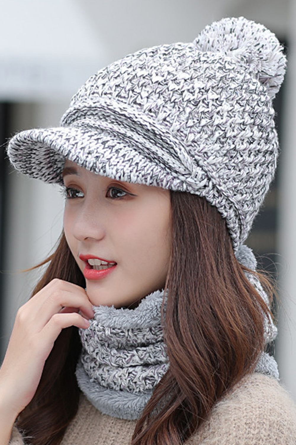 Women Solid Colored Beautiful Thick Magnificent Knitted Hat