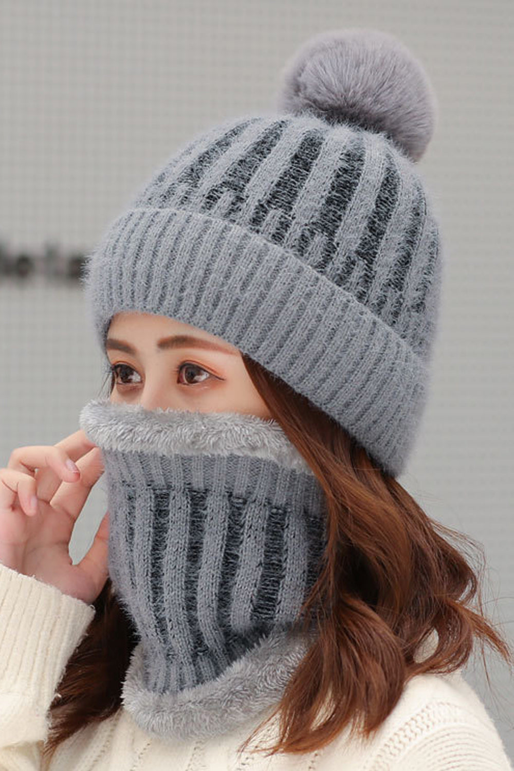 Women Warm Outdoor Hair Ball Decorated Knitted Hat