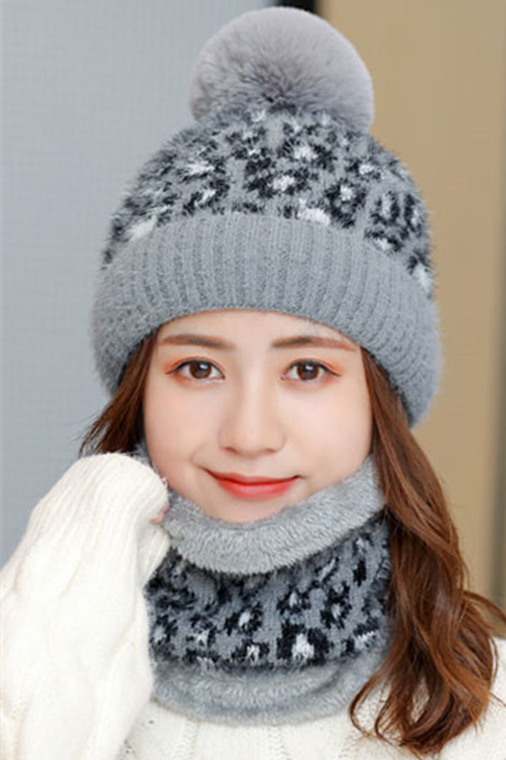 Women Leopard Pattern Soft Cozy Breathable Pretty Knitted Hat