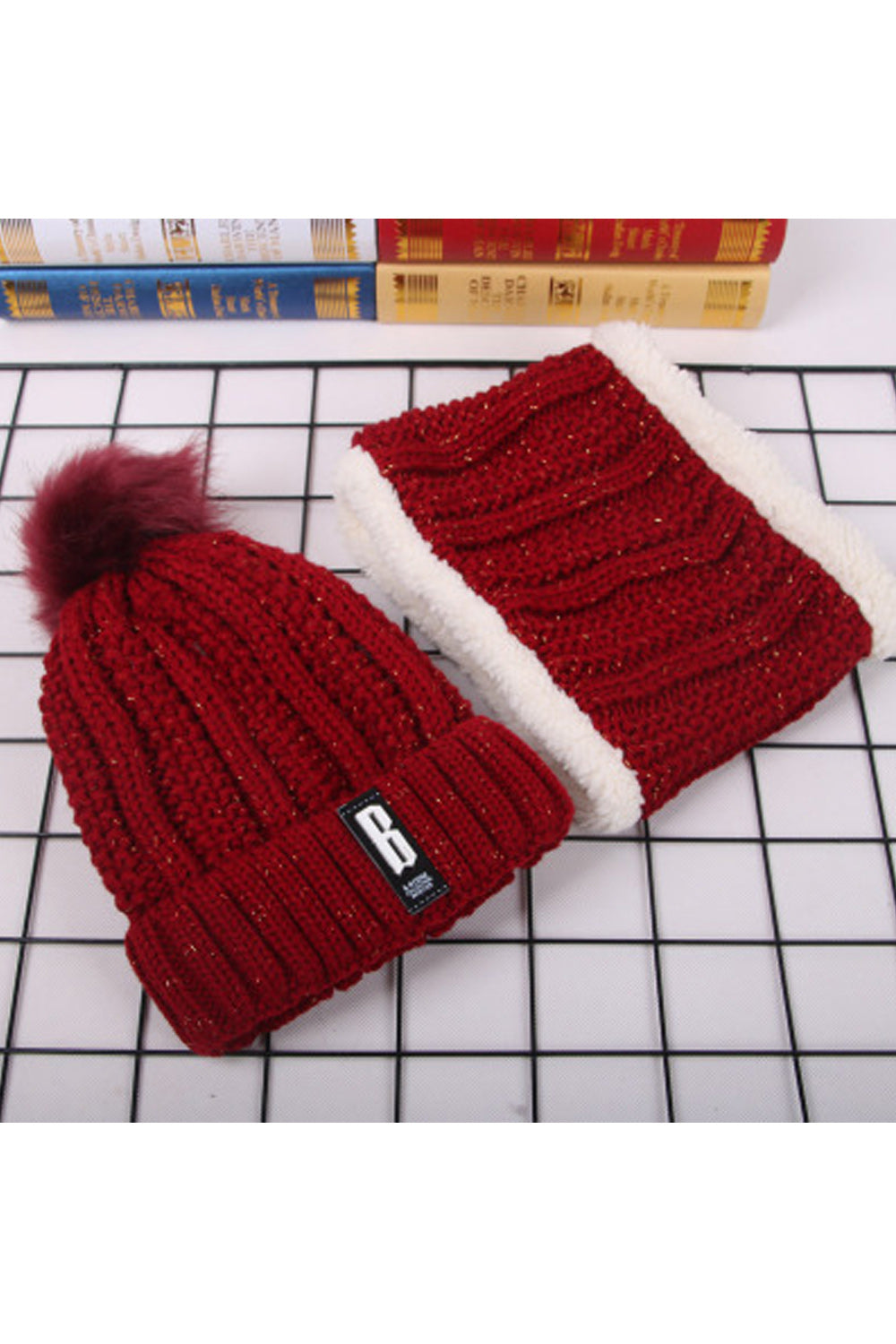 Women Classy Solid Pattern Thick Breathable Knitted Hat