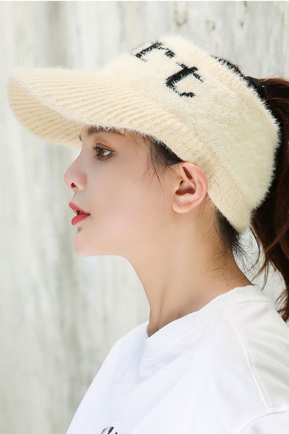 Women Letter Pattern Warm Beautiful Styled Knitted Hat