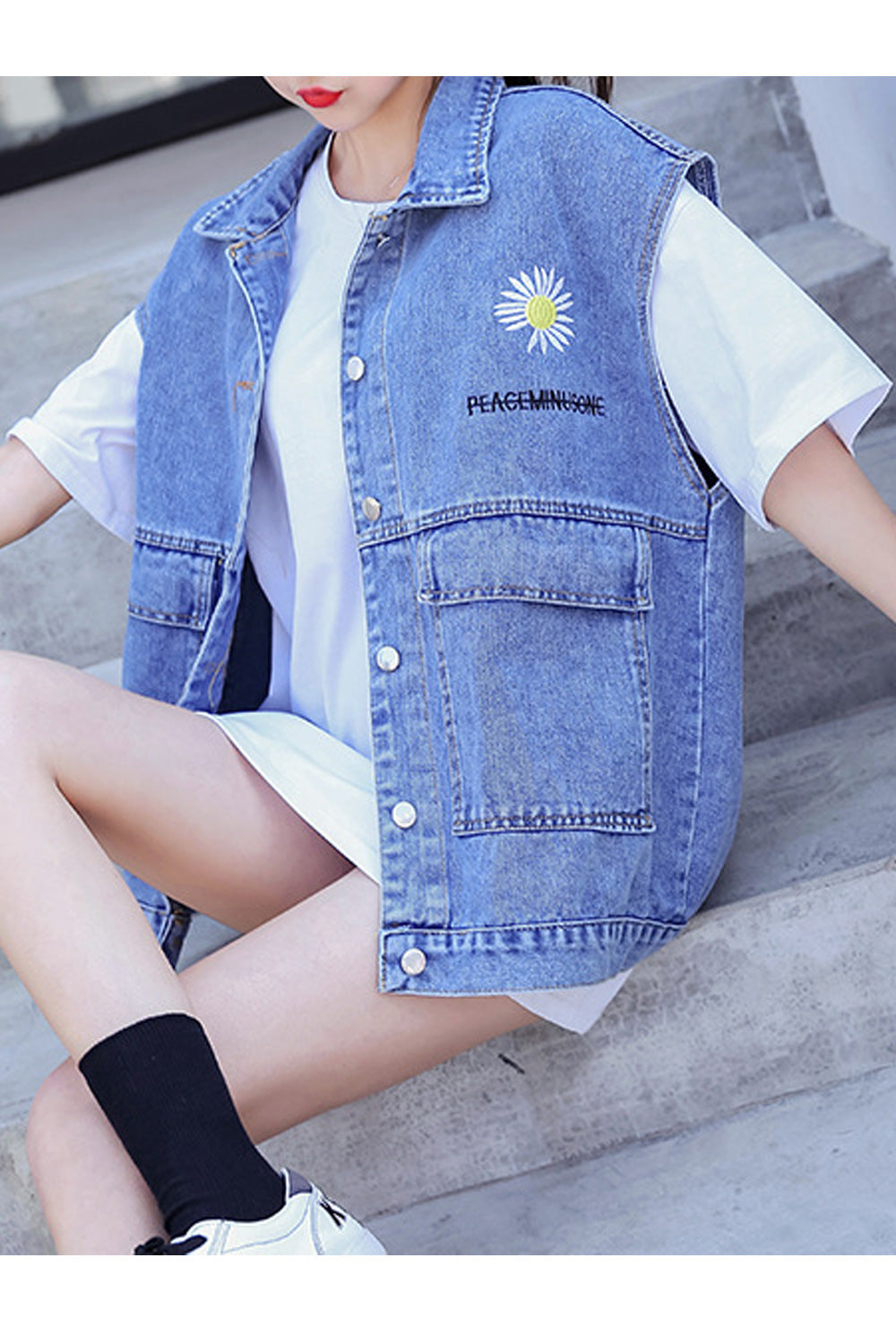 Women Sleeveless Flower Embroidery Button Closure Pocket Styling Trendy Denim Vest Jacket