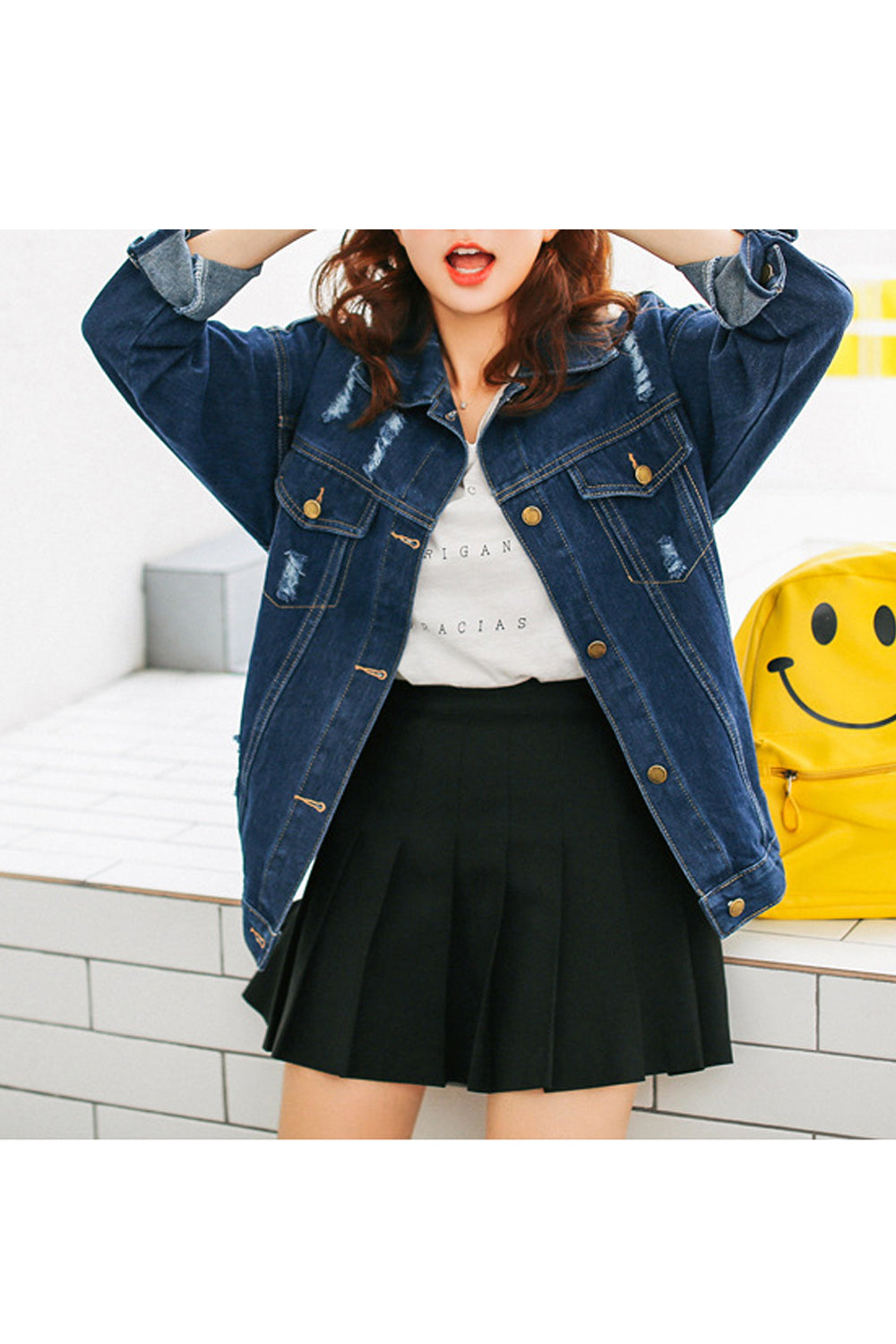 Women Superb Loose Collar Neck Pocket Styling Fantastic Denim Jacket