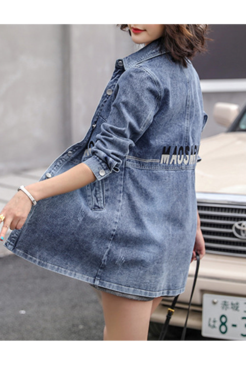 Women Collar Neck Fantastic Long Sleeve Mid Length Breathable Denim Jacket
