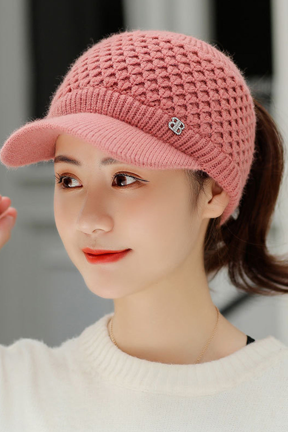 Women Pretty Solid Pattern Magnificent Thick Knitted Hat