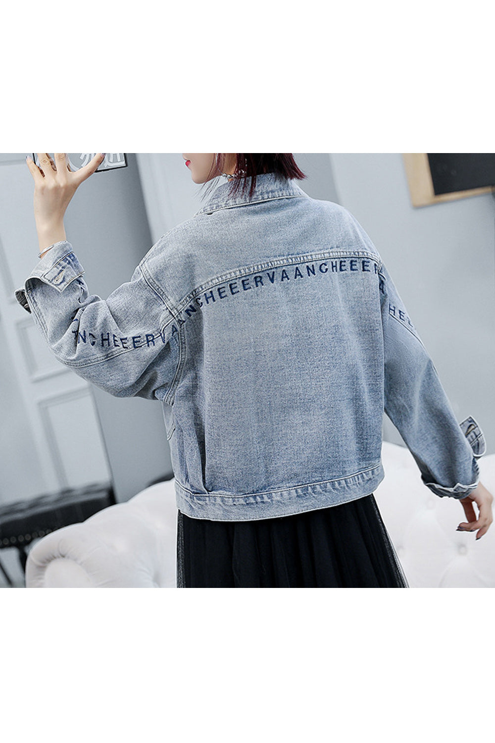 Women Solid Colored Modern Loose Long Sleeve Stylish Collar Neck Denim Jacket