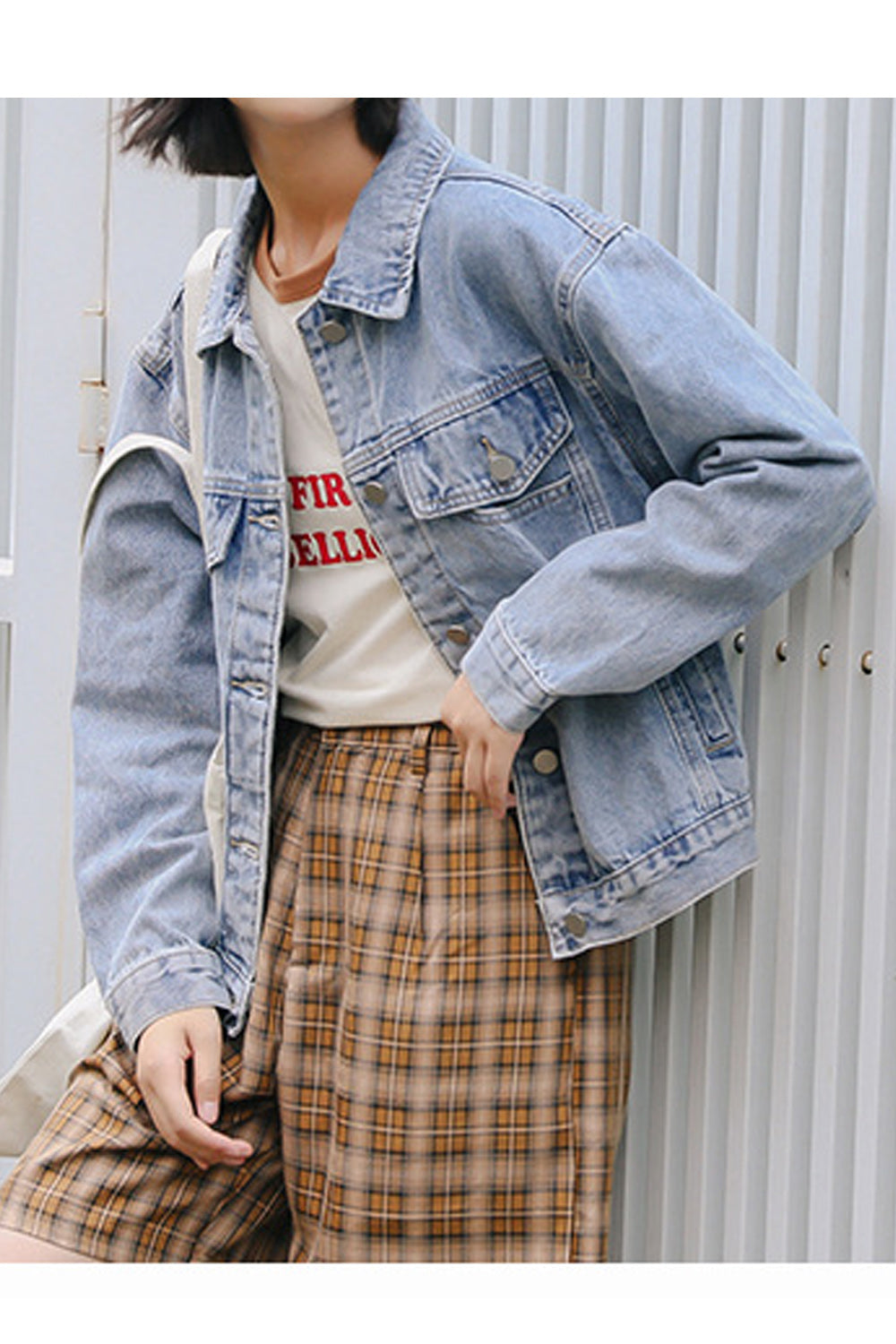 Women Magnificent Collar Neck Pocket Styling Long Sleeve Relaxing Thick Winter Denim Jacket