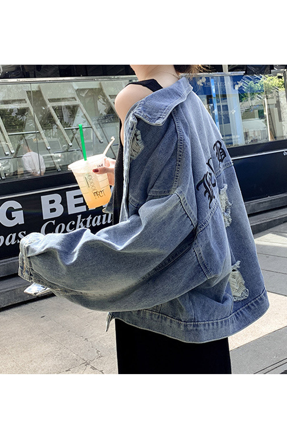 Women Magnificent Loose Breathable Collar Neck Alluring Letter Embroidery Denim Jacket